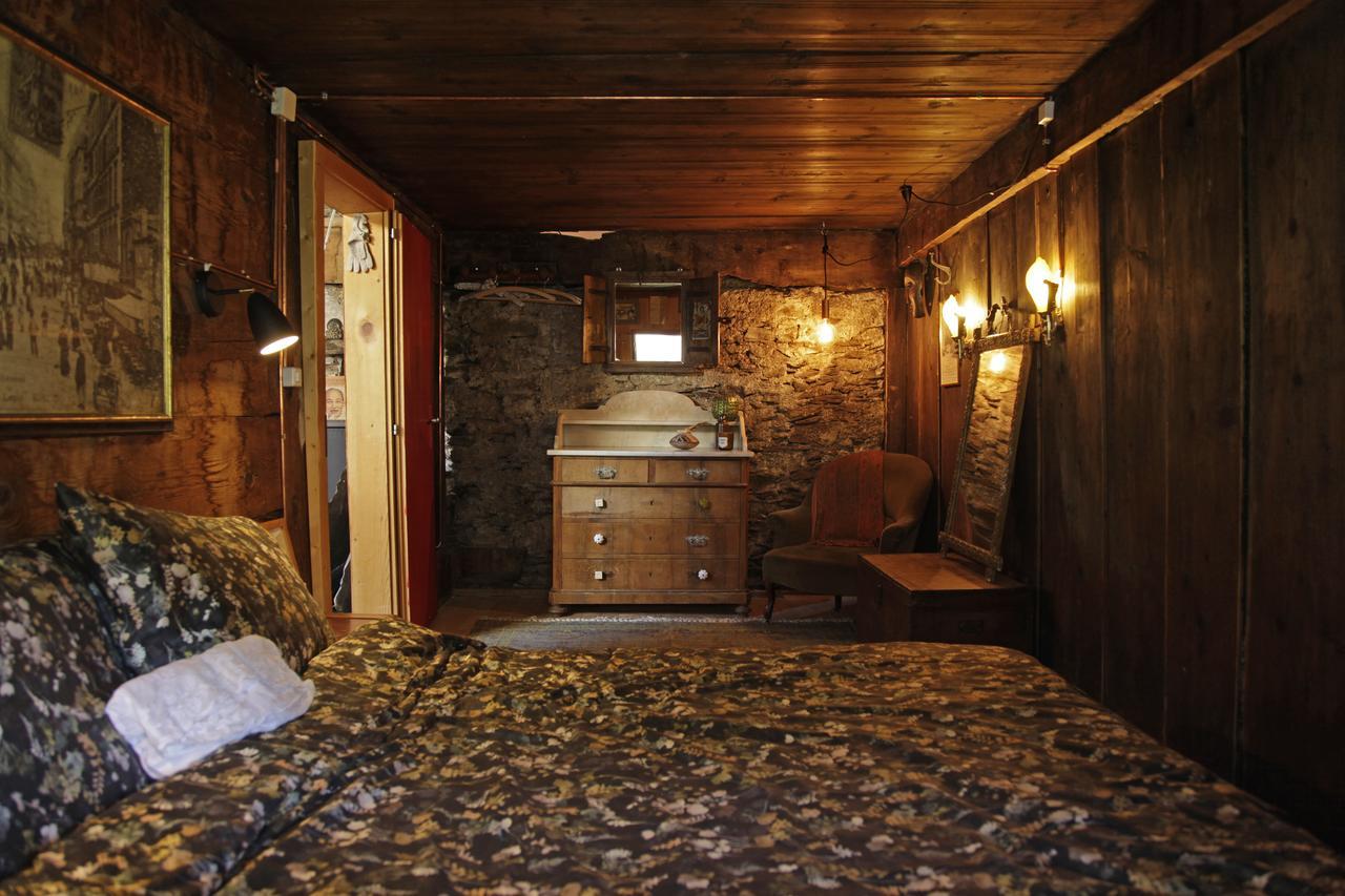 Chalet Lieu Secret Dans Les Alpes Suisses