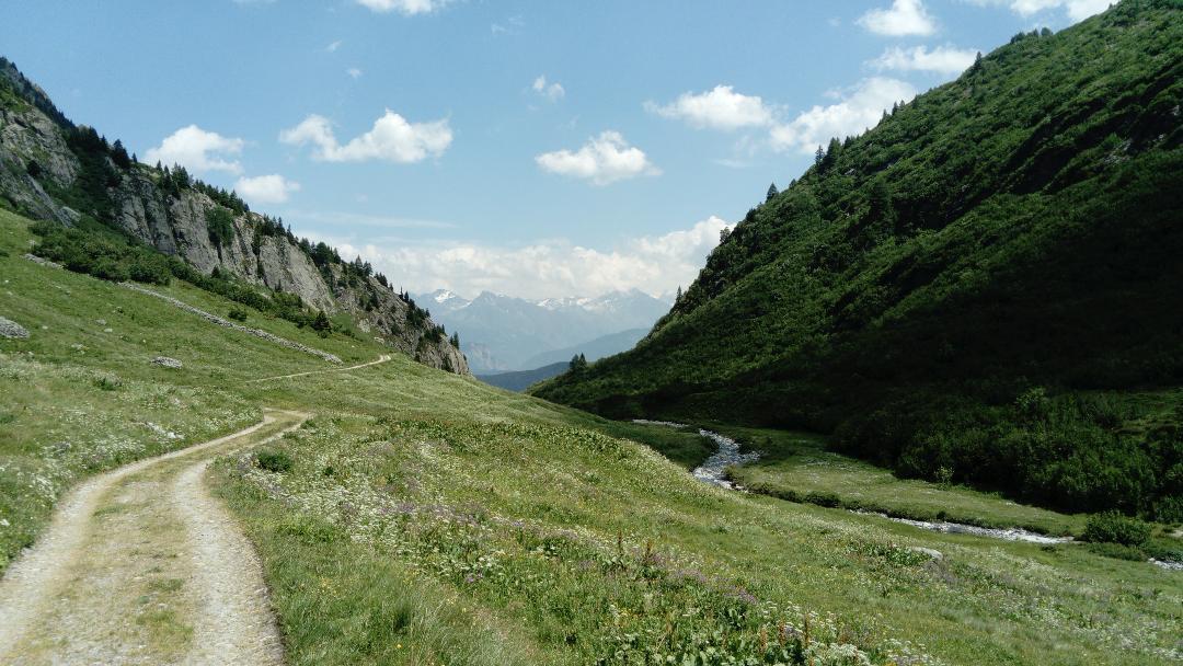 Lieu Secret Dans Les Alpes Suisses